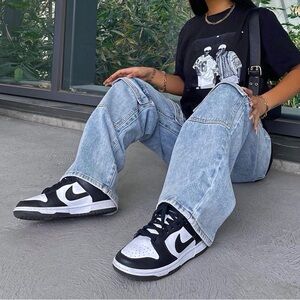 Nike Dunk Low Panda trainers